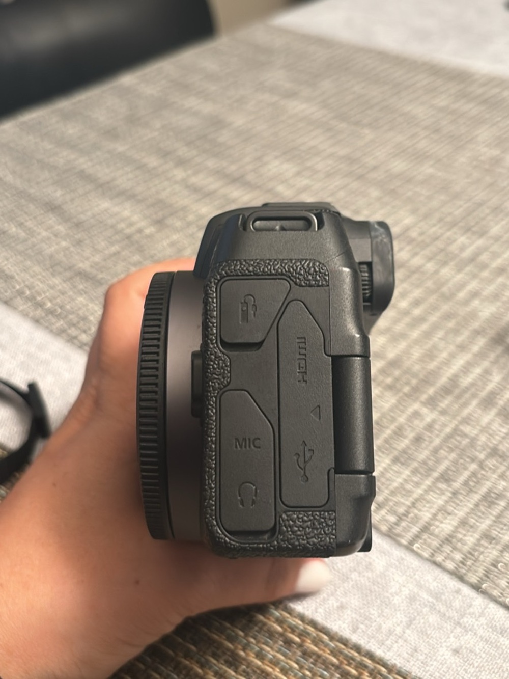 Canon EOS RP Mirrorless Camera Body with Black & Red Strap - Picture 3 of 9